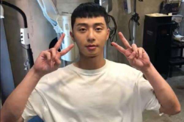 10 Model Rambut Pria Korea, Referensi Tampil Keren dan Maskulin