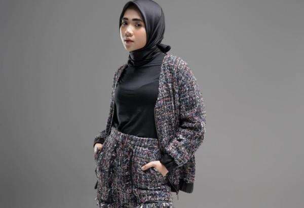 Tiffany Kenanga Bongkar Lagu Baru Ingin Lupa, Seorang Wanita Jatuh Cinta Lagi