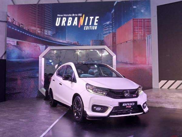 Tampil Lebih Sporti, Ini Harga Terbaru New Honda Brio RS Urbanite Edition