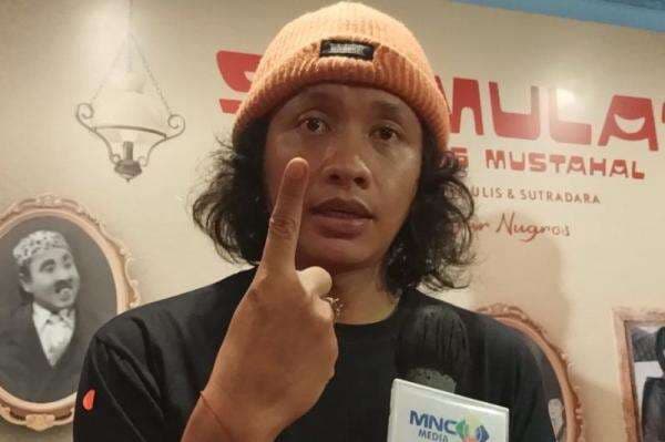 Perdalam Karakter untuk Film Srimulat, Aktor Erick Estrada Sempat Diusir dari Kediaman Tessy