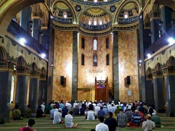 Megah dan Mewah Banget! Masjid Hagia Sophia Turki Punya 'Kembaran' di Malang