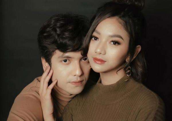 Berawal dari Cinlok, Rendi Jhon Siap Persunting Glenca Chysara Tahun Ini