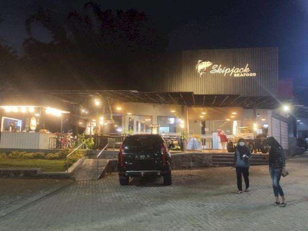 Skipjack Seafood, Tempat Makan Para Petualang yang Ada di Malang