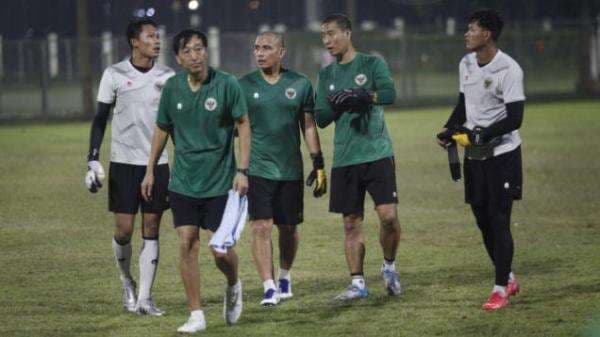 Penjaga Gawang Timnas Indonesia Resmi Memperpanjang Kontrak Bersama Tira Persikabo