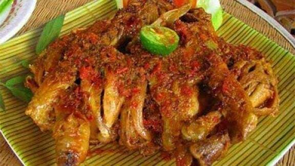 Resep Ayam Betutu Khas Bali, Empuk, Pedas dan Rasanya Berlimpah