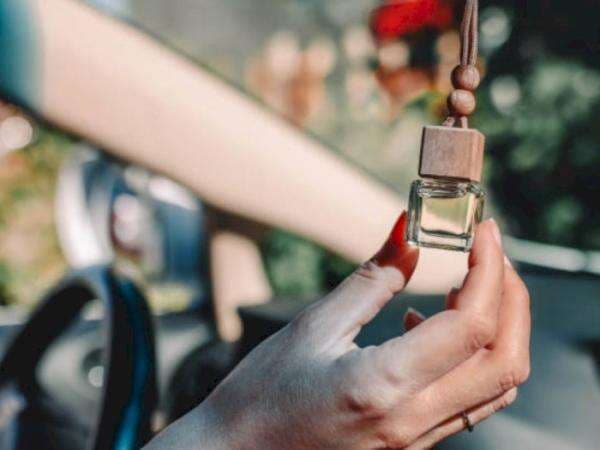 Gak Bikin Mual, Ini 4 Aroma Pewangi Mobil yang Cocok Dipakai saat Mudik