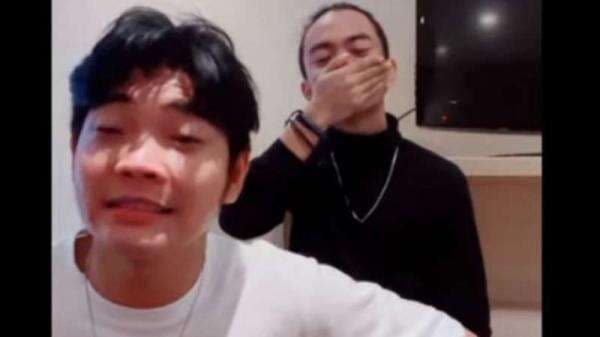 Tri Suaka dan Zinidin Zidan Banjir Somasi, Kali Ini Setiap Lagu yang Dicover Dituntut Ganti Rugi Rp1 Miliar