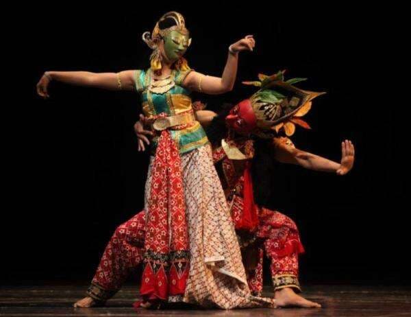 Gerak Tari Estetik dalam Seni Tari yang Perlu Dipahami