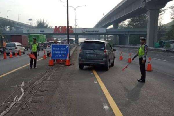 Mengenal Apa Itu Sistem Contraflow dan One Way di Jalan Tol