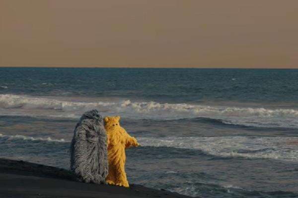 4 Prestasi Lagu Hati-Hati di Jalan Tulus, Kolaborasi dengan Seniman Internasional untuk Video Musik