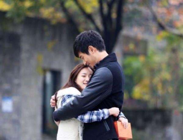 Wanita Pendek dengan Pasangan Pria Tinggi Dijamin Lebih Bahagia