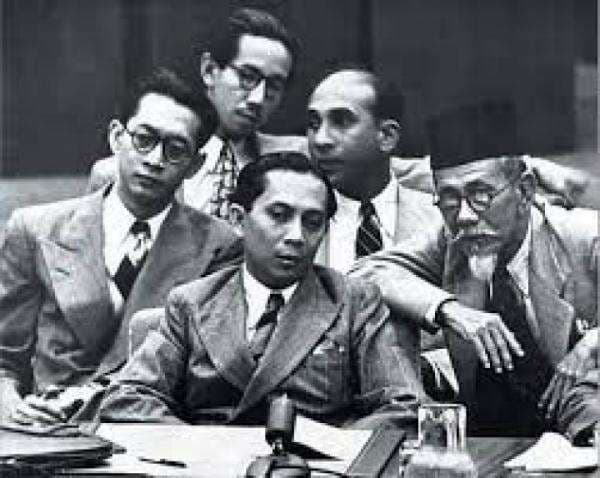 Potret Jadul Para Delegasi Indonesia di Sidang PBB Tahun 1947 Bikin Takjub Warganet: Aura HAKInya Terasa