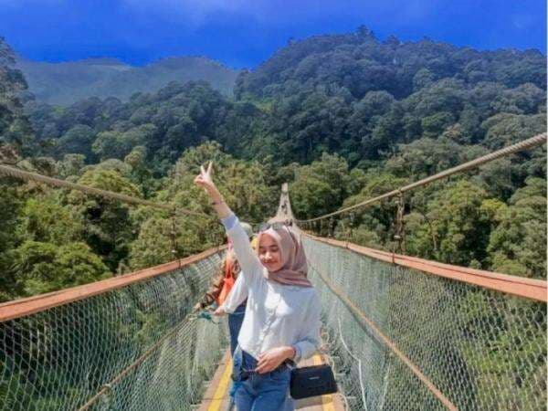 Viral Jembatan Gantung Rengganis Bandung Terpanjang di Asia Tenggara, Bisa Picu Adrenalin