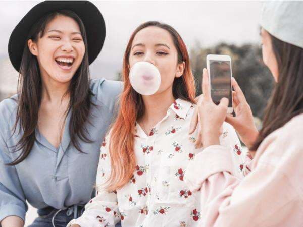 Ternyata Ini 5 Manfaat Psikologis Mengabadikan Momen Lewat Foto