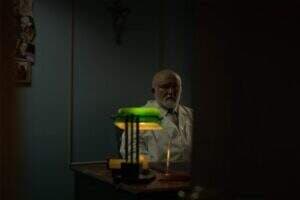 Our Father Review: Mengungkap Manipulasi Inseminasi Dokter Donald Cline