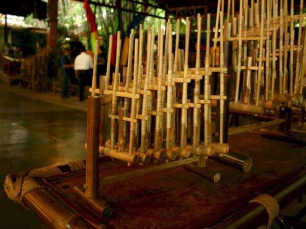 Sudah Tahu? Ternyata Ini 5 Alat Musik Tradisional Indonesia yang Diakui UNESCO Sudah Tahu? Ternyata Ini 5 Alat Musik Tradisional Indonesia yang Diakui UNESCO