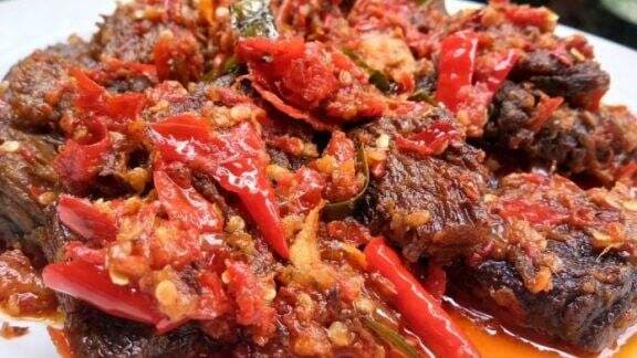 Pecinta Pedas Merapat! Resep Dendeng Daging Mercon, Bikin Ngiler, Pas untuk Pendamping Nasi Hangat
