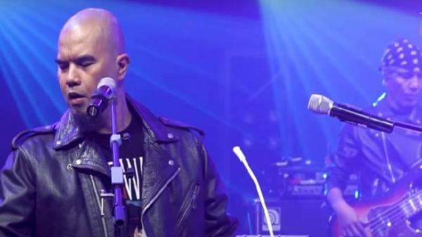 Chord Gitar dan Lirik Lagu Aku Milikmu - Dewa 19