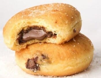 Tak Semua Bolong Tengah, Ini Lho 7 Jenis Donat di Berbagai Negara