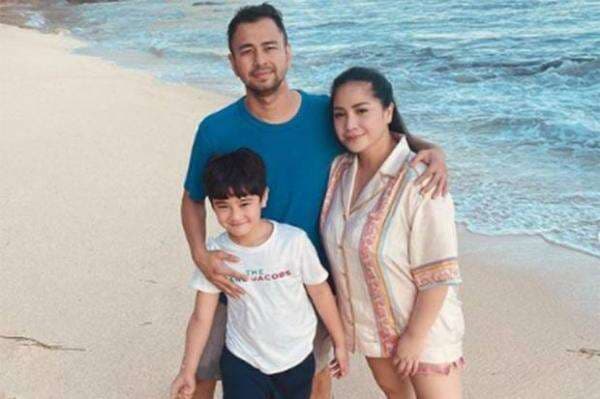 Nagita Slavina Ingin Rafathar Masuk Pesantren di Usia SMP
