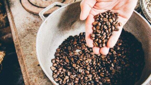 Sering Minum Kopi Ternyata Bikin Kolesterol Naik, Pecinta Kopi Wajib Waspada Nih