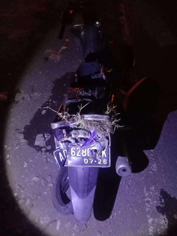 Astaga! Diduga Ngantuk, Wong Solo Ini Tewas Kecelakaan Tunggal