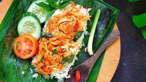 Resep Nasi Bakar Ayam Suwir Kemangi, Bikin Ngiler dan Lezatnya Nendang!