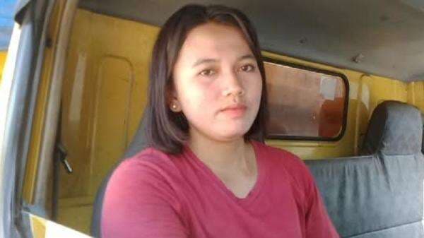 Sopir Cantik Truk Batubara yang Viral Ini Bocorkan 3 Kriteria Pria Idaman