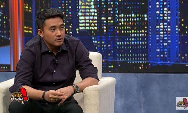 Dulu Berjualan Resoles, Kini Menjadi Crazy Rich Surabaya