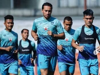 Bek Persib Bandung Ini Optimis Maung Bandung Juara Liga 1 2022-2023