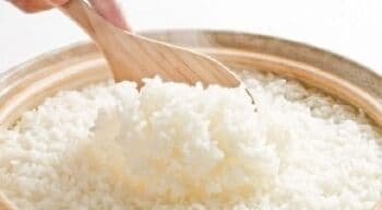 Kalori Nasi Putih 1 Centong yang Sehat, Cegah Gula Darah Melonjak!