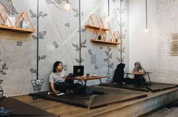 Simak, 12 Cafe 24 Jam Semarang yang Nyaman Buat Nongkrong