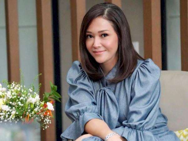 Usai Berdamai dengan Mulan, Sikap Maia Estianty Ketemu Mantan Mertua Jadi Sorotan