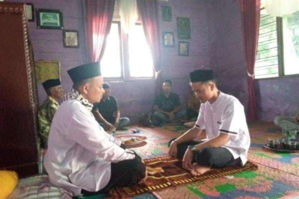 Kisah Mualaf: Aku Sempat Dimarahi, Bapak Akhirnya Ikhlas Kisah Mualaf: Aku Sempat Dimarahi, Bapak Akhirnya Ikhlas