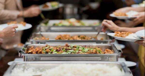 Pilihan Restoran yang Menyajikan Aneka Masakan di Gerai, Cocok untuk Keluarga