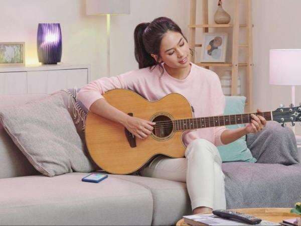 Chord 'Tiba-tiba Cinta Datang' Maudy Ayunda Beserta Liriknya