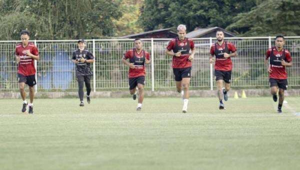 Piala Presiden 2022 Bakal Bergulir, Stefano Cugurra: Bali United Fokus AFC Cup