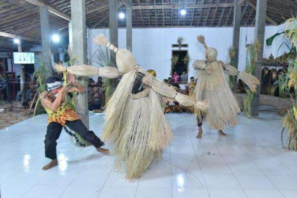 Tari Kebo Kinul, Jadi Warisan Budaya Tak Benda Indonesia dari Sukoharjo