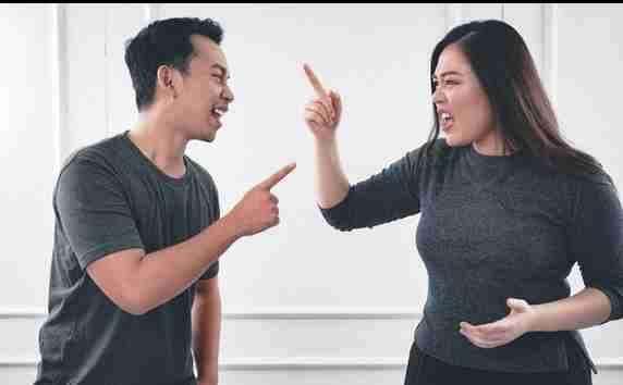 Khusus Cewek, Ini 6 Hal yang Bisa Bikin Pacar Kamu Cari Kekasih Lain