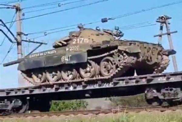 Tank T-62 yang Berusia 50 Tahun Dikirim ke Medan Perang Ukraina, Apakah Mesin Perang Rusia Menipis?