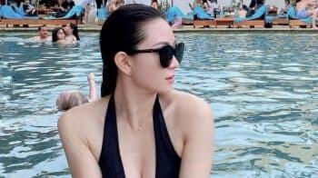 9 Potret Beiby Go Si Aspri Ke-3 Hotman Paris yang Makin Seksi!