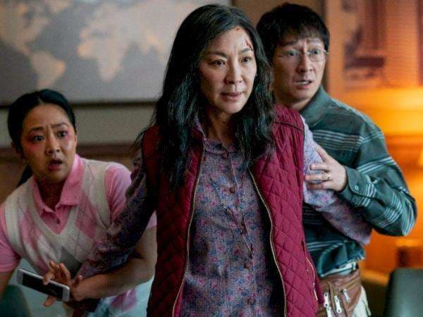 11 Film dengan Konsep Multiverse yang Miliki Cerita Unik dan Diluar Nalar