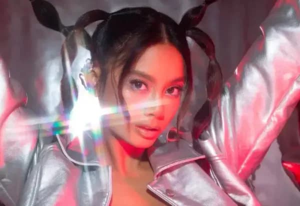 Ylona Garcia Luncurkan Single Vibin, Coba Ulangi Kesuksesan Entertain Me yang Trending di YouTube