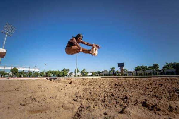4 Rangkaian Gerakan Lompat Jauh