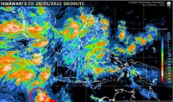 BMKG: Siklon Tropis 92S Dekat Banten Picu Hujan di Bengkulu dan Pulau Jawa