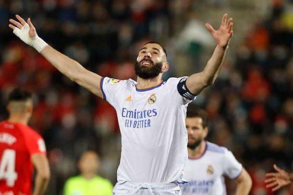 4 Pemain Liverpool yang Bakal Meredam Amukan Karim Benzema