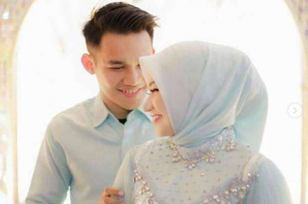 5 Potret Cantik Rismahani, Istri Witan Sulaeman