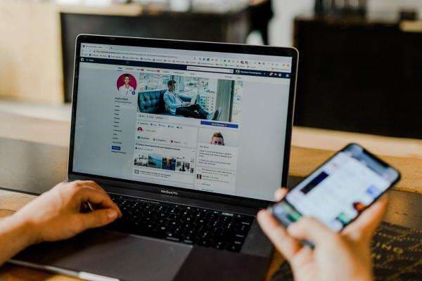 7 Cara Download Video Facebook dengan Mudah dan Praktis