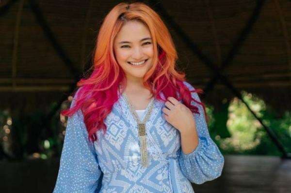 Idap Tumor Payudara, Marshanda Berobat hingga ke Singapura