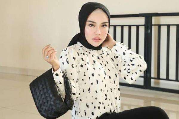 Viral Foto Medina Zein di RSJ, Denise Chariesta: Bentar Lagi Ngaku-ngaku ODGJ